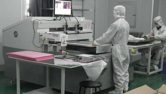 玻璃切割五大联赛官方网站-五大联赛（中国）
操作者应熟悉设备的性能和结构